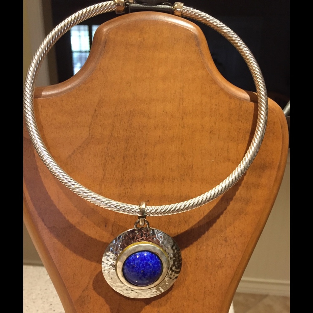Amazing Brighton pendant circle necklace